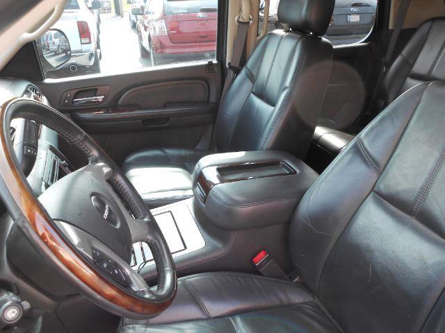 GMC Yukon 2008 photo 3