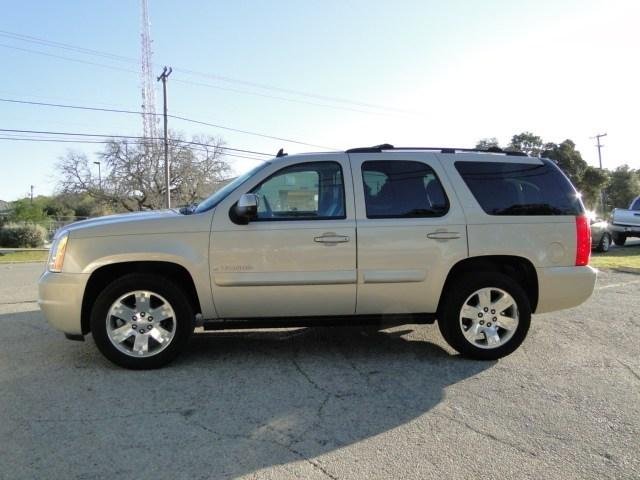 GMC Yukon 2008 photo 4