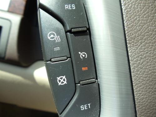 GMC Yukon 2008 photo 2