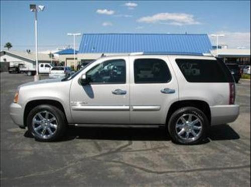 GMC Yukon 2008 photo 2