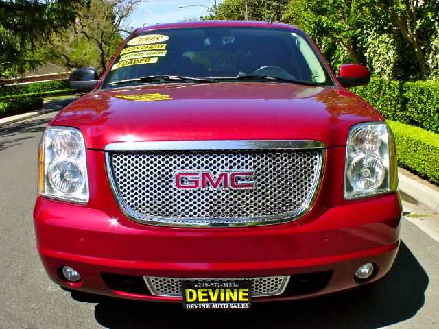 GMC Yukon 2008 photo 3
