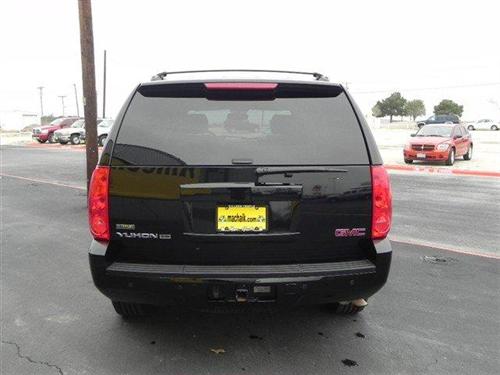 GMC Yukon 2009 photo 4