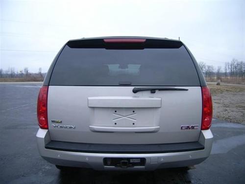 GMC Yukon 2009 photo 1