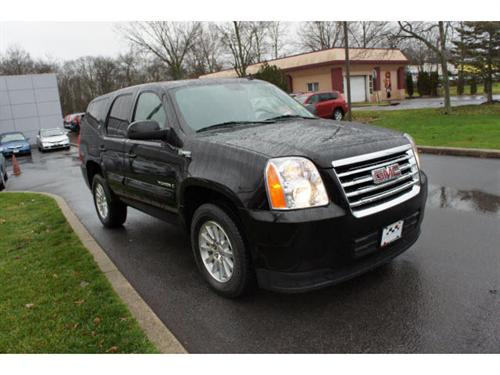 GMC Yukon 2009 photo 2
