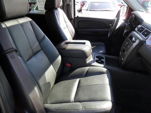 GMC Yukon 2009 photo 2