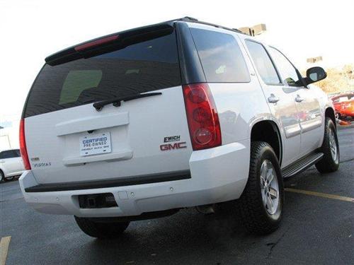 GMC Yukon 2009 photo 3