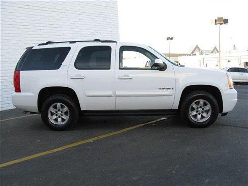 GMC Yukon 2009 photo 4