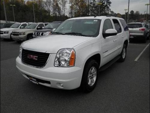 GMC Yukon 2009 photo 2