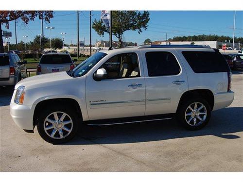 GMC Yukon 2009 photo 1