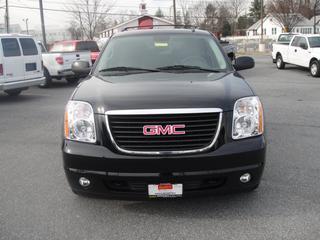 GMC Yukon 2009 photo 3