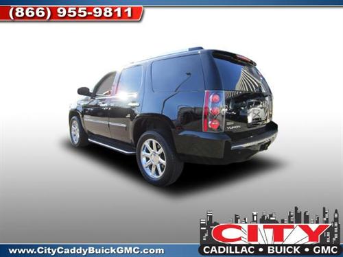 GMC Yukon 2009 photo 2