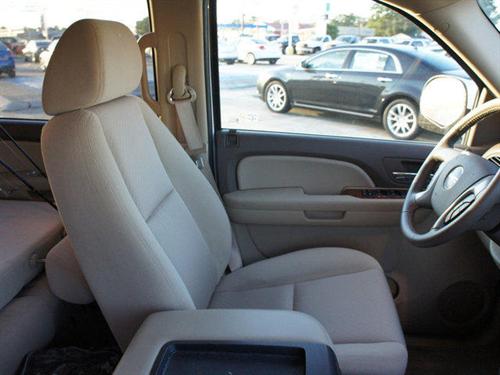 GMC Yukon 2009 photo 2