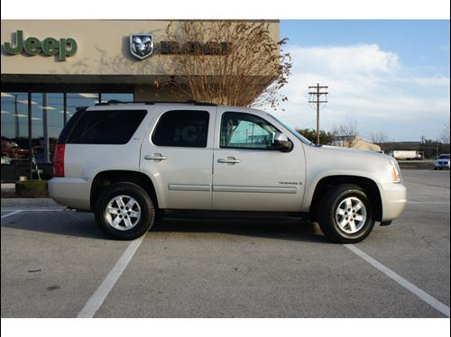 GMC Yukon 2009 photo 3