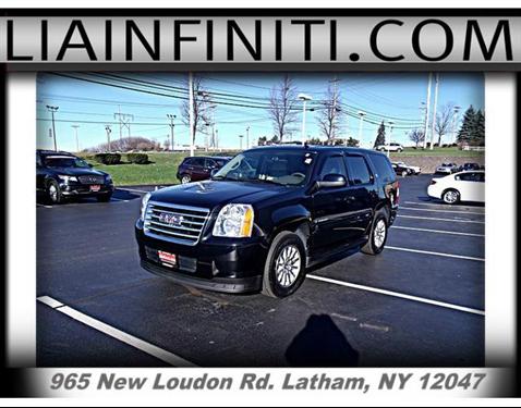GMC Yukon 2009 photo 2