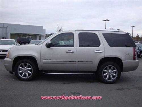 GMC Yukon 2009 photo 1