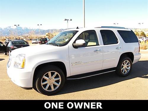 GMC Yukon 2009 photo 1