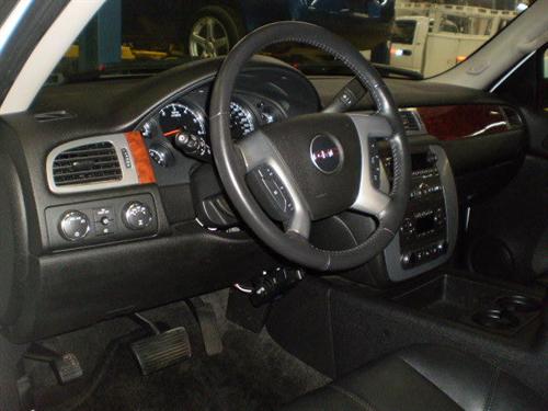 GMC Yukon 2009 photo 1