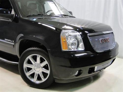 GMC Yukon 2009 photo 1