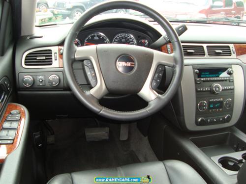 GMC Yukon 2009 photo 1