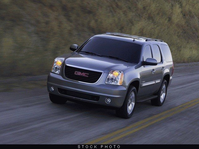 GMC Yukon 2009 photo 2