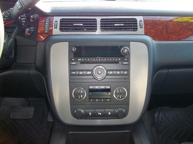 GMC Yukon 2009 photo 3