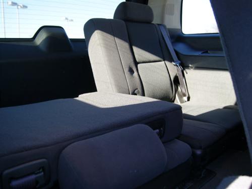 GMC Yukon 2009 photo 2