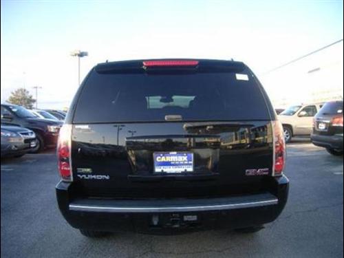GMC Yukon 2009 photo 5