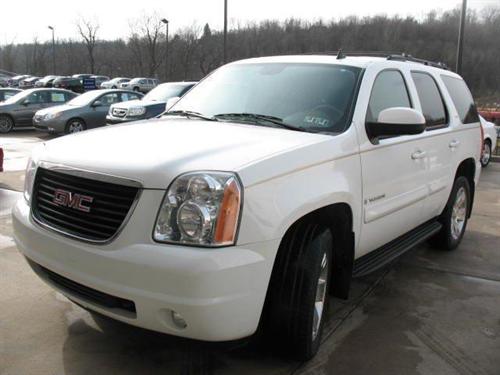 GMC Yukon 2009 photo 2