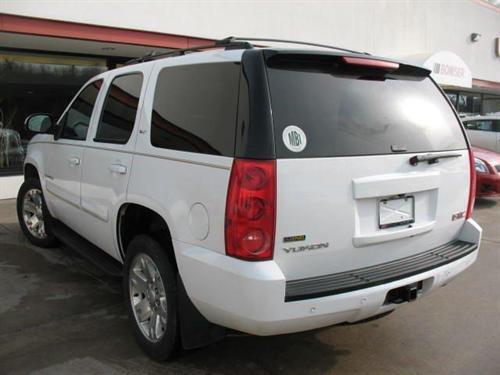 GMC Yukon 2009 photo 4