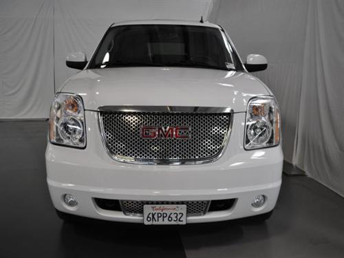 GMC Yukon 2009 photo 1