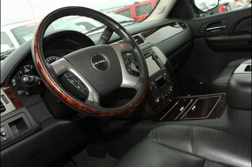 GMC Yukon 2009 photo 1
