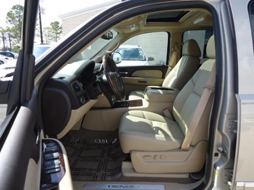 GMC Yukon 2009 photo 1