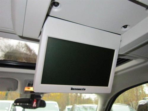 GMC Yukon 2009 photo 2