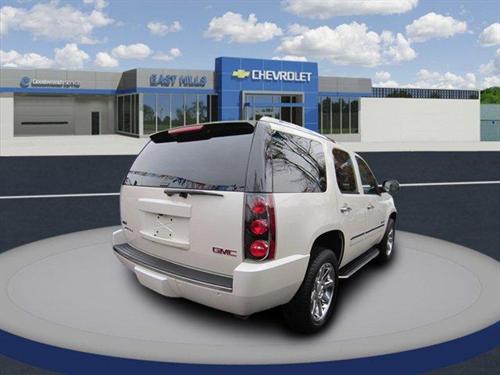 GMC Yukon 2009 photo 3
