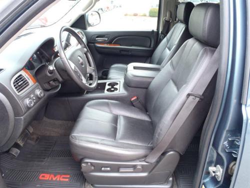 GMC Yukon 2009 photo 3
