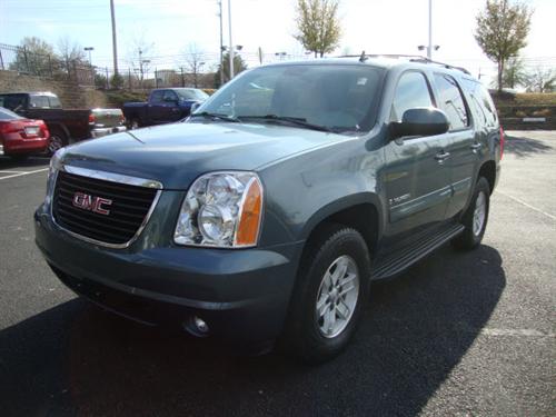GMC Yukon 2009 photo 2