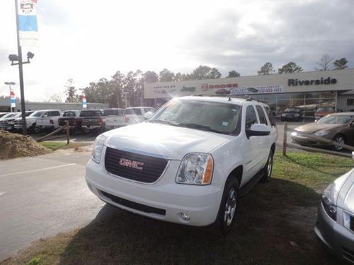 GMC Yukon 2009 photo 1