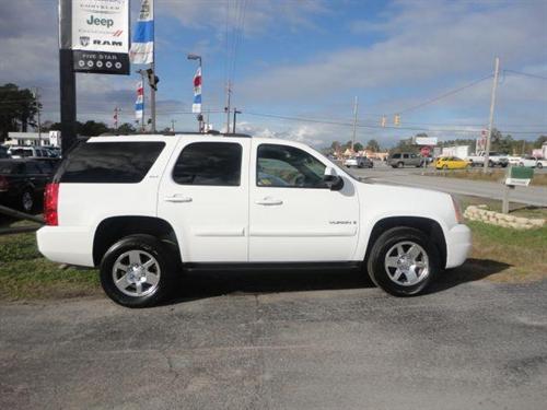 GMC Yukon 2009 photo 2