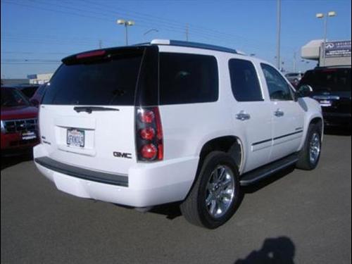 GMC Yukon 2009 photo 4