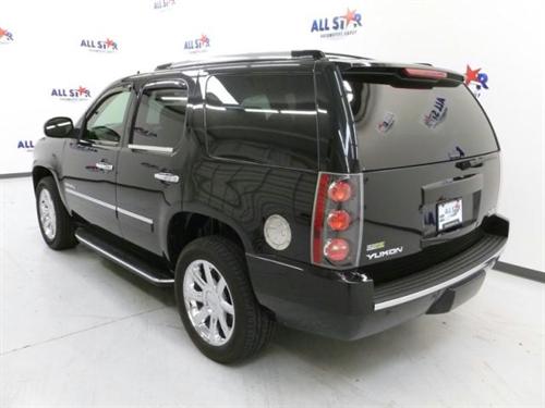 GMC Yukon 2009 photo 3