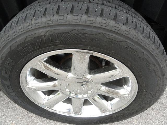 GMC Yukon 2009 photo 2