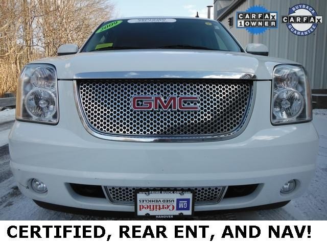 GMC Yukon 2009 photo 2