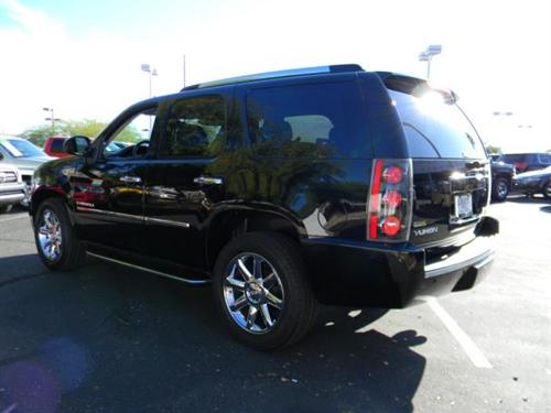 GMC Yukon 2009 photo 3