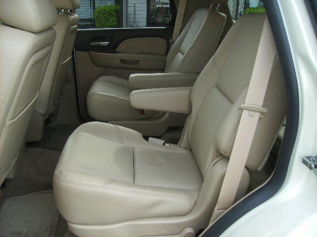 GMC Yukon 2009 photo 4