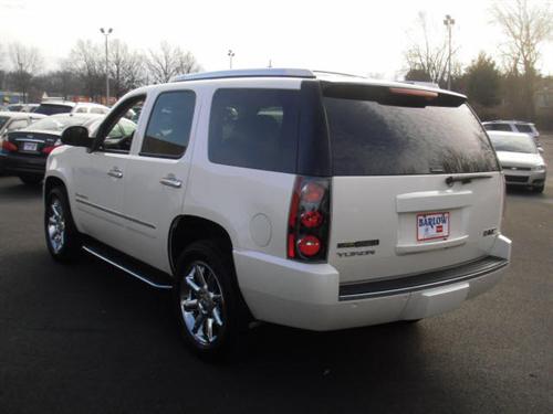 GMC Yukon 2009 photo 3