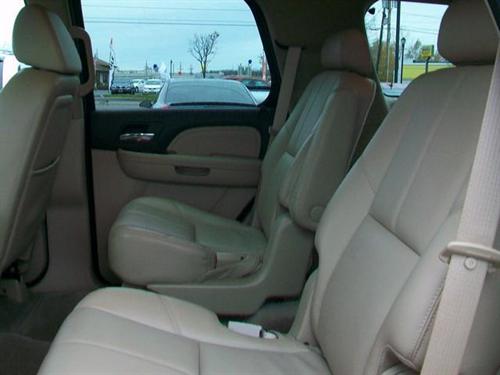 GMC Yukon 2009 photo 4