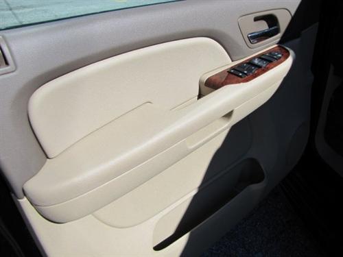 GMC Yukon 2009 photo 3