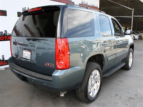GMC Yukon 2009 photo 3