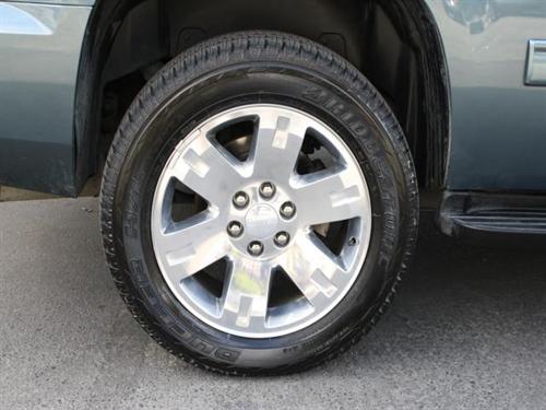 GMC Yukon 2009 photo 2