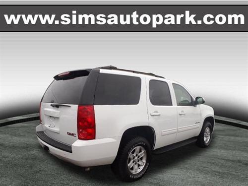GMC Yukon 2009 photo 2